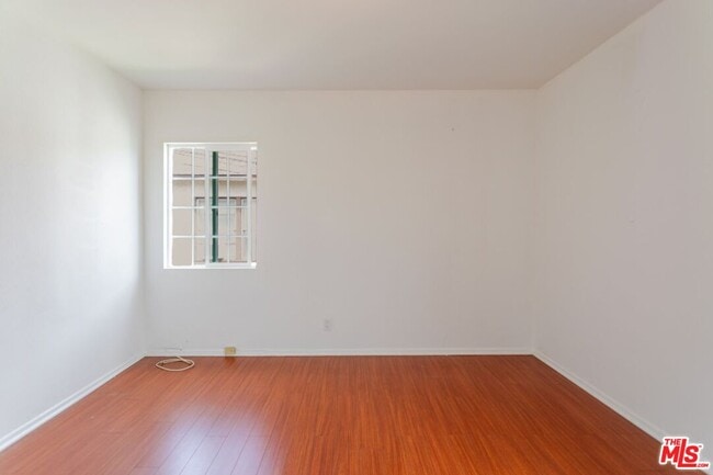 Building Photo - 1708 S Crescent Heights Blvd