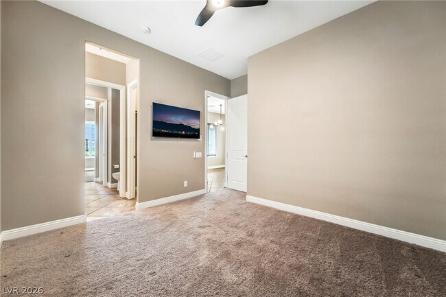 Building Photo - 2501 Luberon Dr