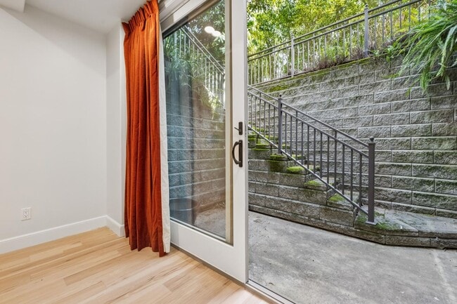 Building Photo - 7BR / 6BA Los Altos Home with Elevator, 3-Car Garage & EV Charging