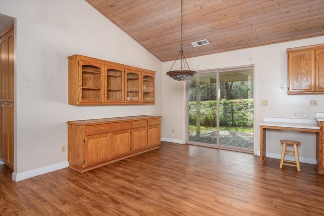 Building Photo - 51674 Rd 426