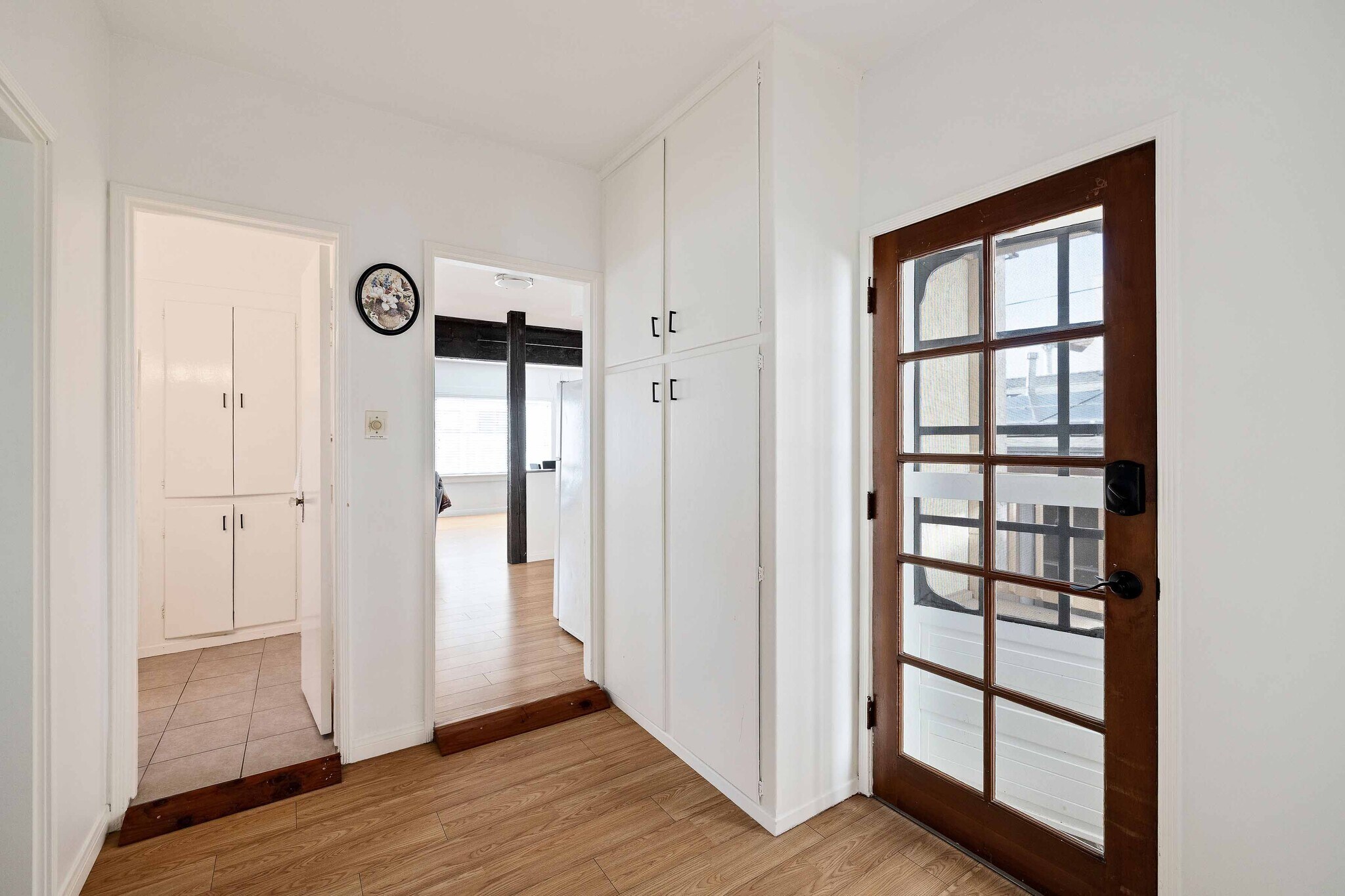 Building Photo - 1634 Bayview Dr