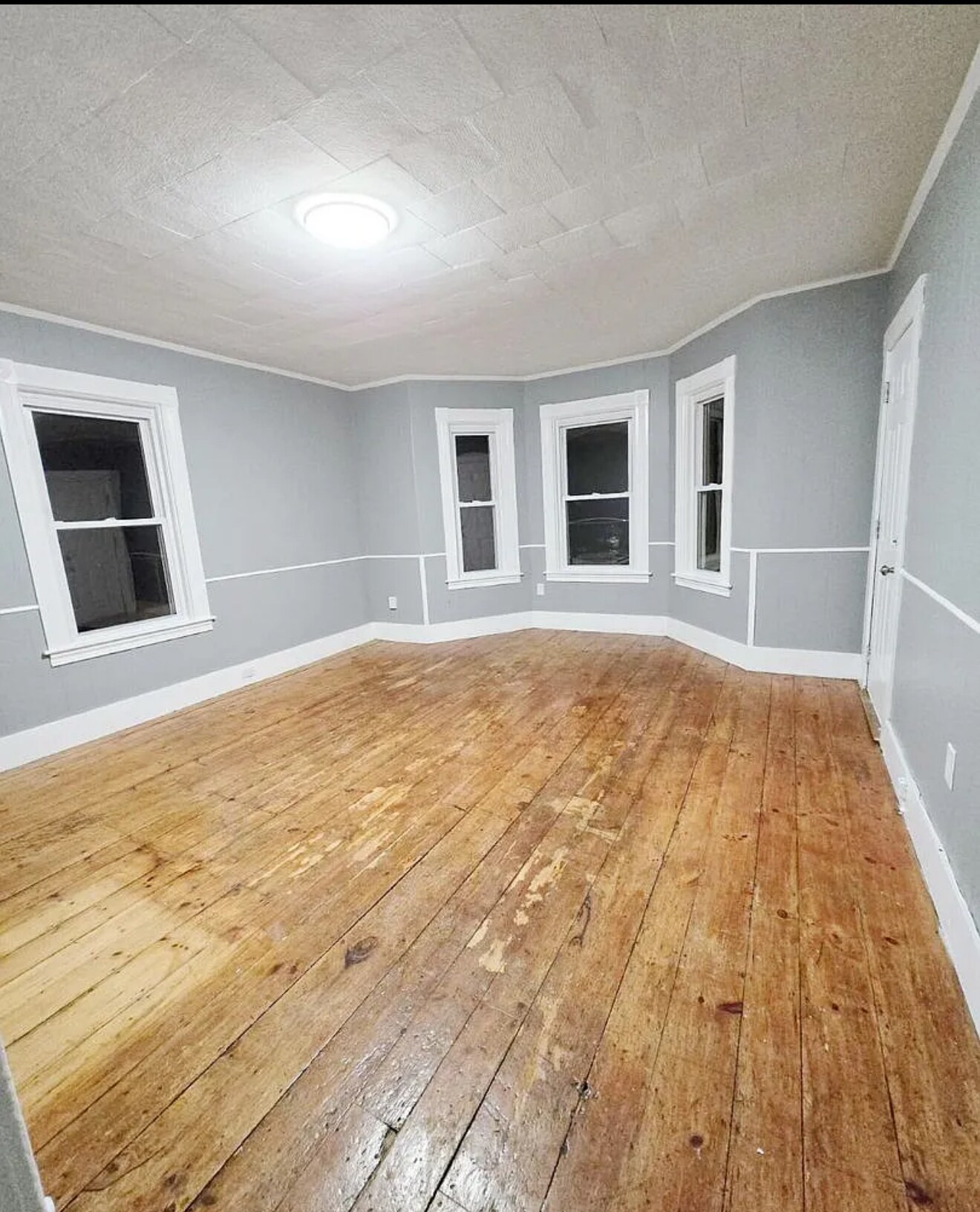 Building Photo - 348 Fairmount St