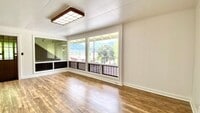 Building Photo - 3007 Lanikaula St
