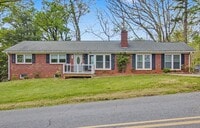 Building Photo - 415 Mountain View Rd