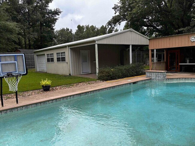 Building Photo - 11773 County Rd 140