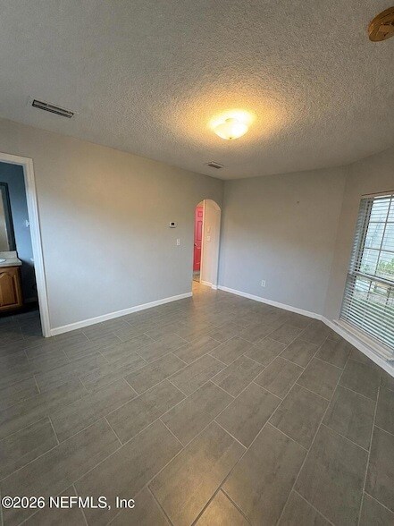 Building Photo - 86005 Maple Leaf Pl