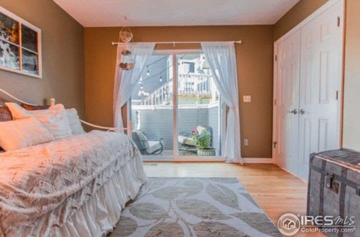 Main Floor Bedroom - 6870 Xavier Cir