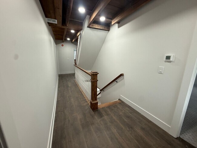 Building Photo - Amazing Brand New Renovated Farmhouse. Don't Miss.