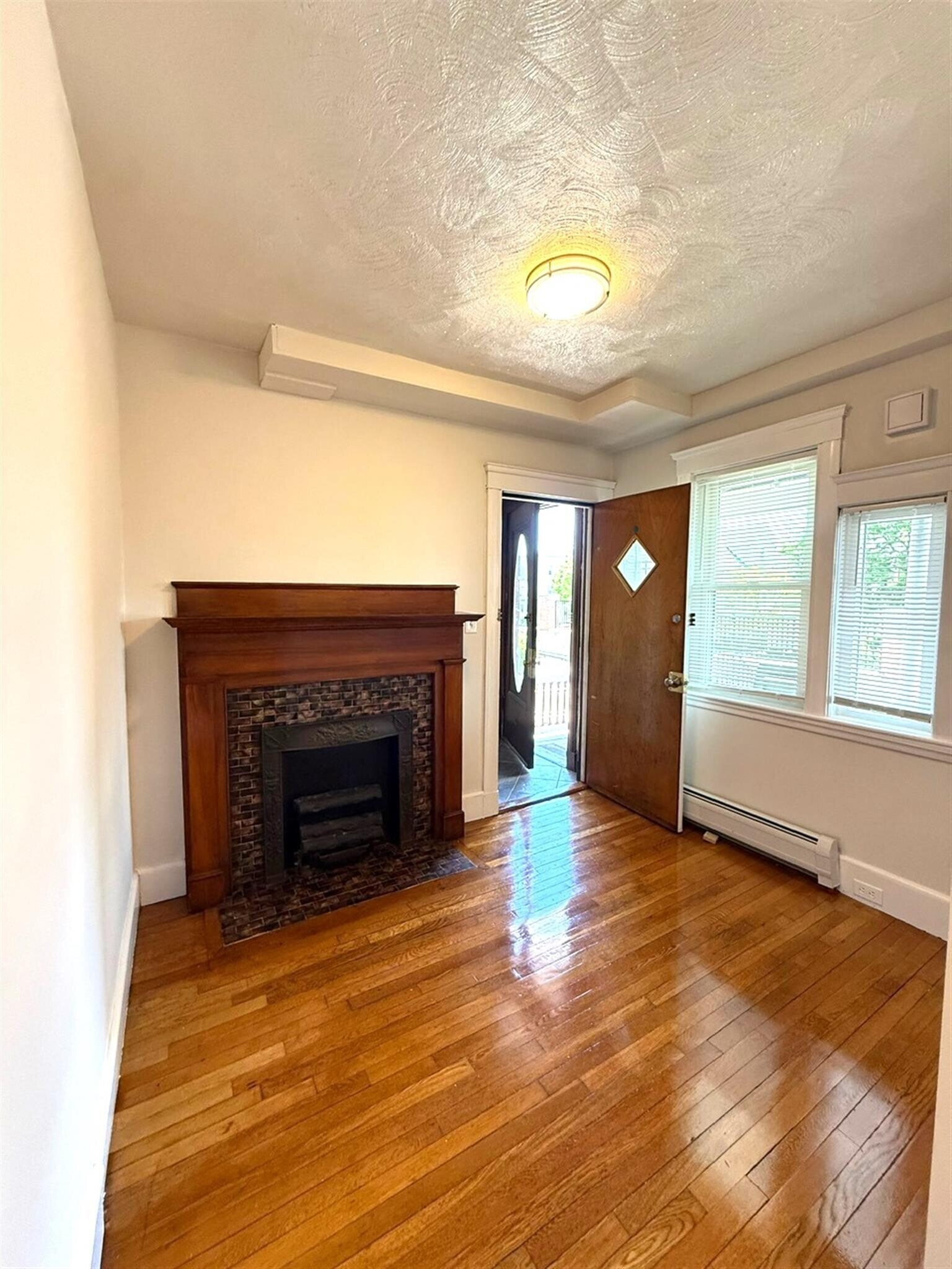 Building Photo - 441 Broadway