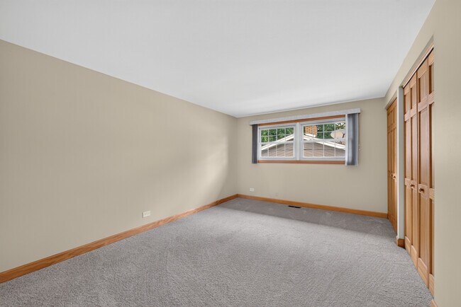 Building Photo - 135 Jeffery Ln