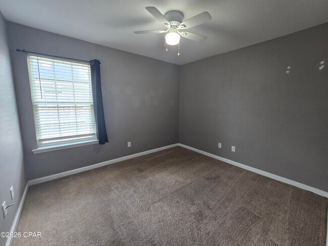 Building Photo - 2835 Altha Ave