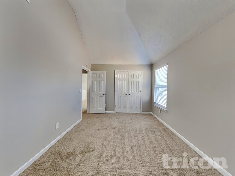 Building Photo - 5148 Estonian Dr
