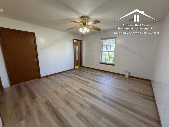 Building Photo - 1117-1119 Ashton Circle East