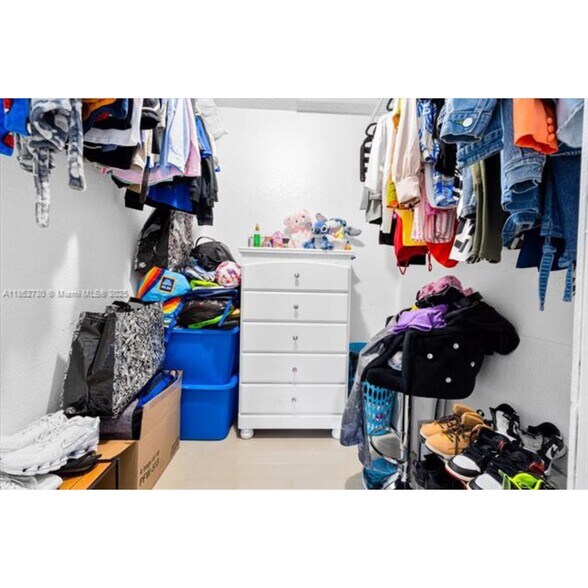 Building Photo - 7419 SW 152nd Ave