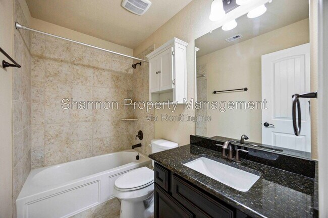 Building Photo - 13318 Cameron Reach Dr
