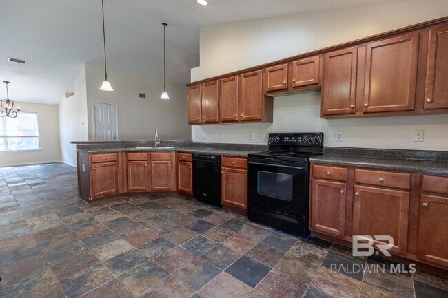 Building Photo - 28347 Chateau Dr