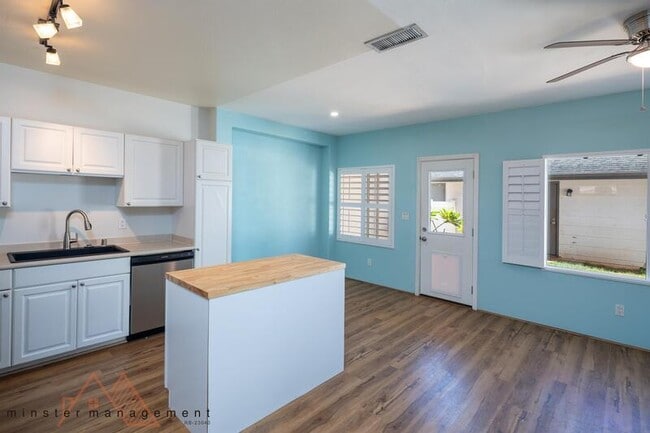 Building Photo - 91-1082 Kaimalie Street - 2/K2
