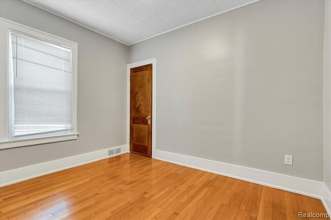 Building Photo - 1411 Wayburn St