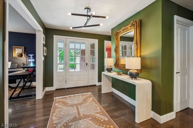 Building Photo - 678 Springfield Ave