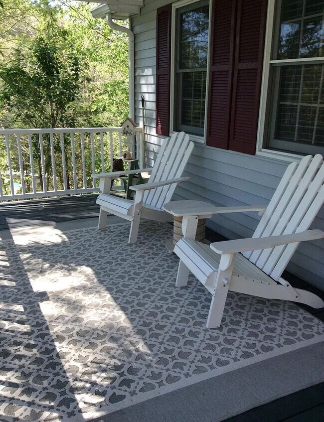 Building Photo - Two Story Cape Cod located in country sett...