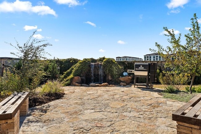 Building Photo - 7219 Auburn Blaze Ln