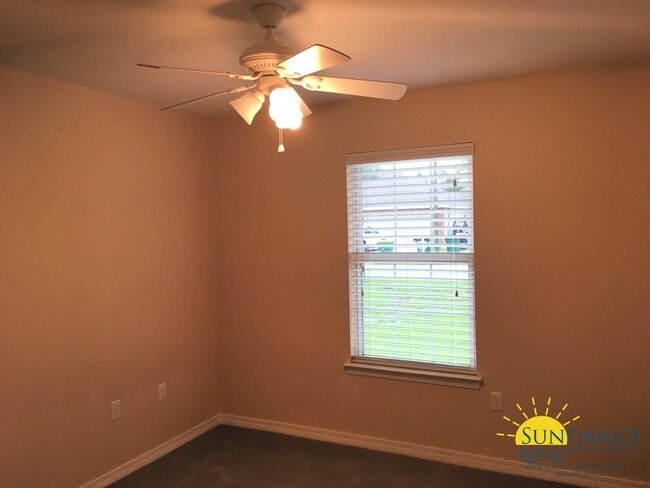 Building Photo - Charming 3-Bedroom Home in the Heart of Ni...
