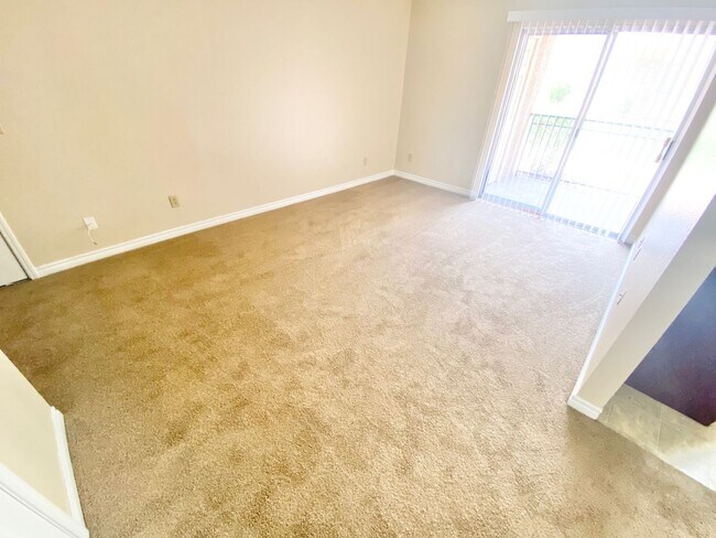 Building Photo - 5405 Indian River Dr