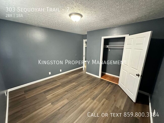 Building Photo - Newly remodeled, first-floor apartment!!!!...