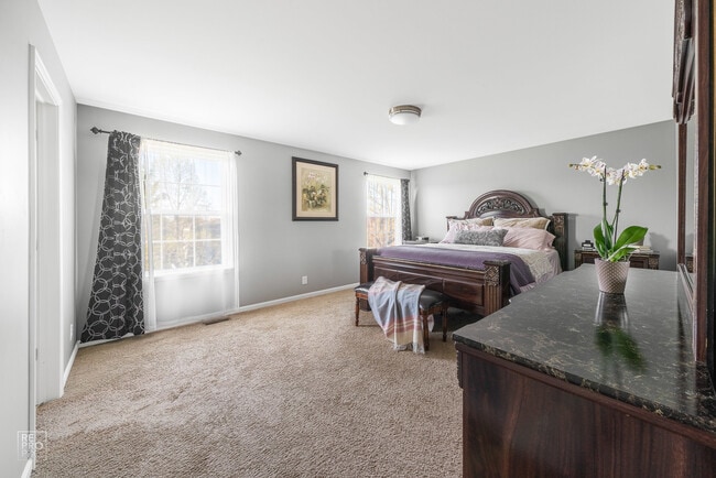 Building Photo - 34040 N Jenna Ln