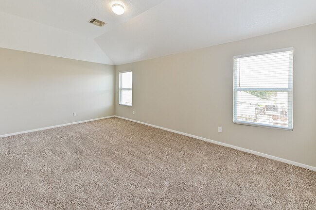 Building Photo - 9615 Barr Spring Dr