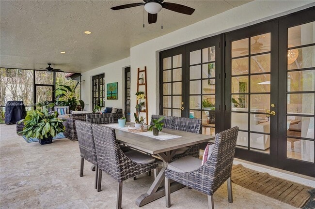 Building Photo - 21190 N Sweetwater Ln