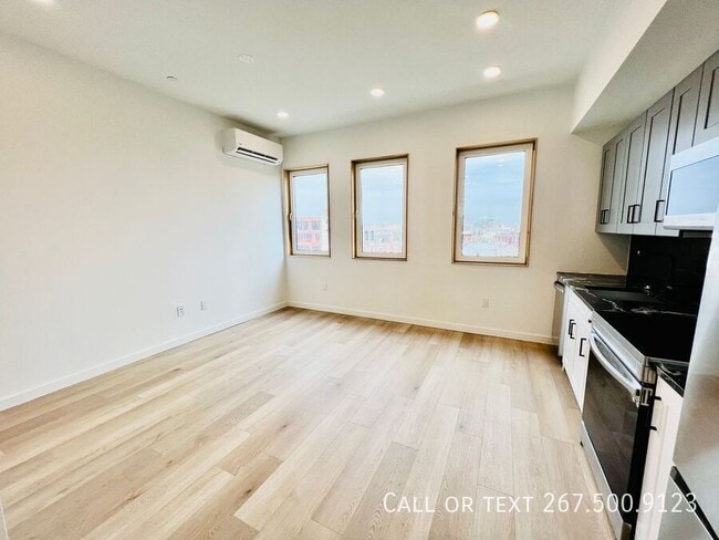 Building Photo - 1308-10 N Front St-Unit 10