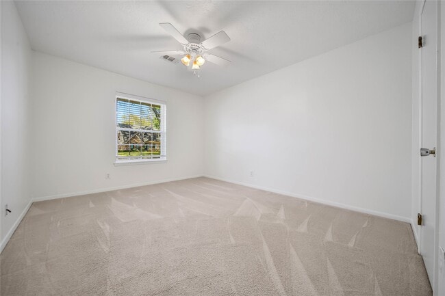 Building Photo - 955 Thornton Rd