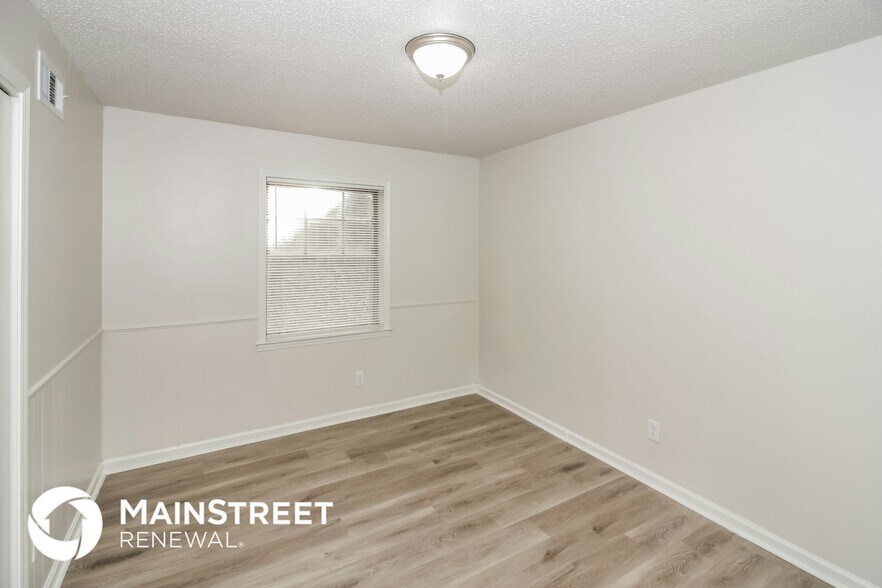 Building Photo - 3621 Mozelle St