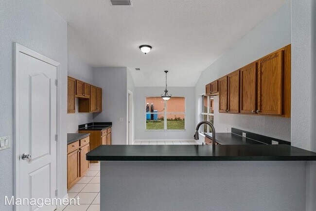 Building Photo - 3 br, 2 bath House - 622 NW 27th Street