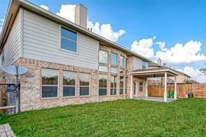 Building Photo - 26619 Richwood Oaks Dr