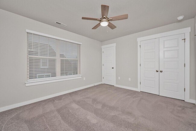 Building Photo - 4228 Gandalf Ln