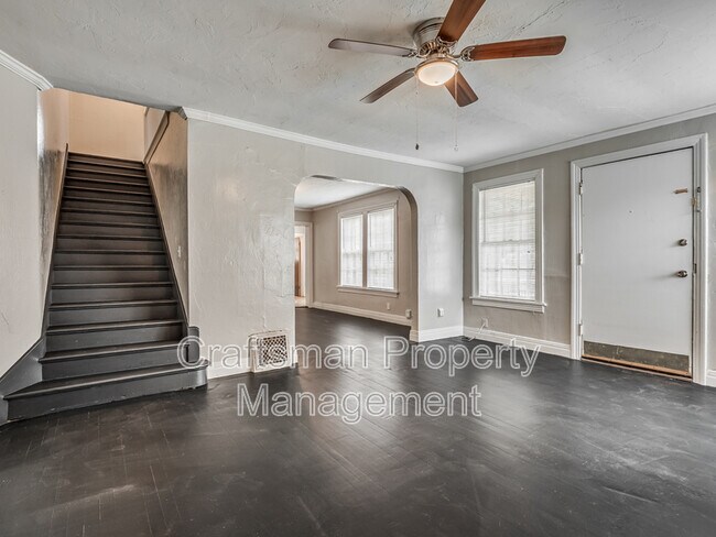 Building Photo - 2301 N Florida Ave