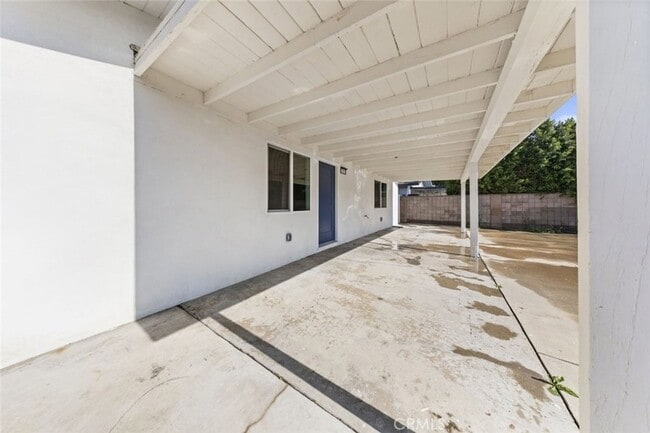 Building Photo - 13010 Hartland St