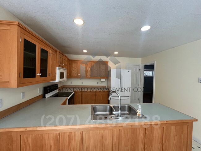 Building Photo - Beautiful 3 Bedroom House to rent @ Neck Rd, China