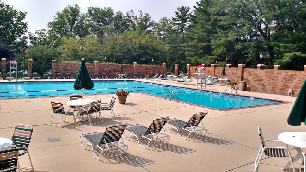 Swimming Pool - 11305 Commonwealth Dr