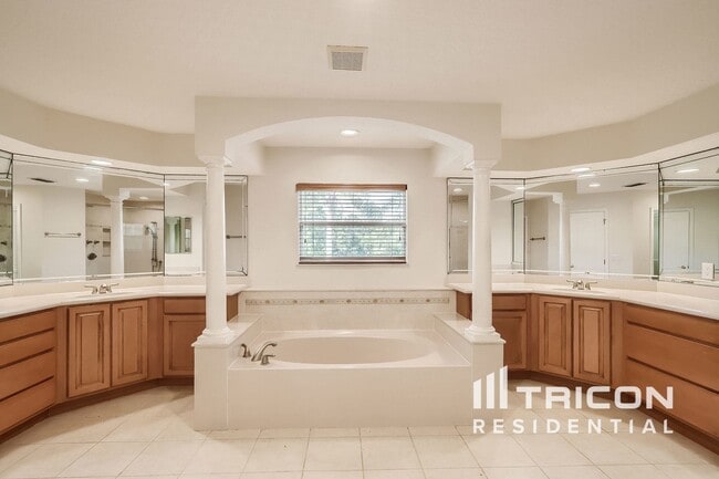 Building Photo - 3342 Gambel Oak Ct
