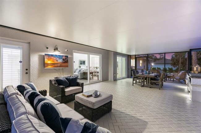 Building Photo - 1020 19th St SW