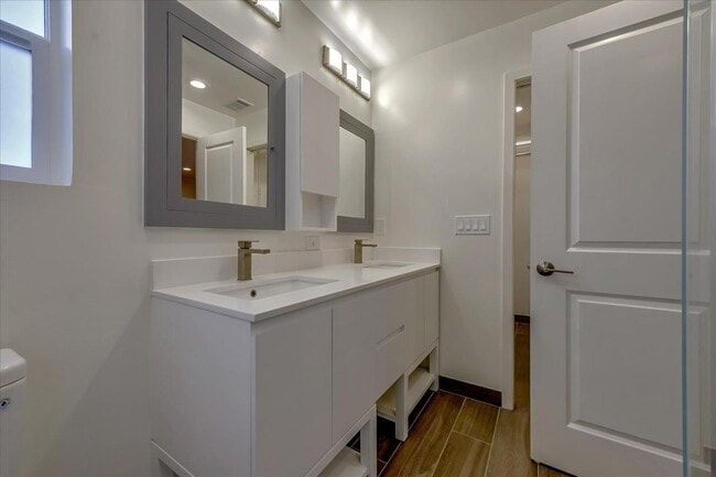 Building Photo - 2651 Poplarwood Way