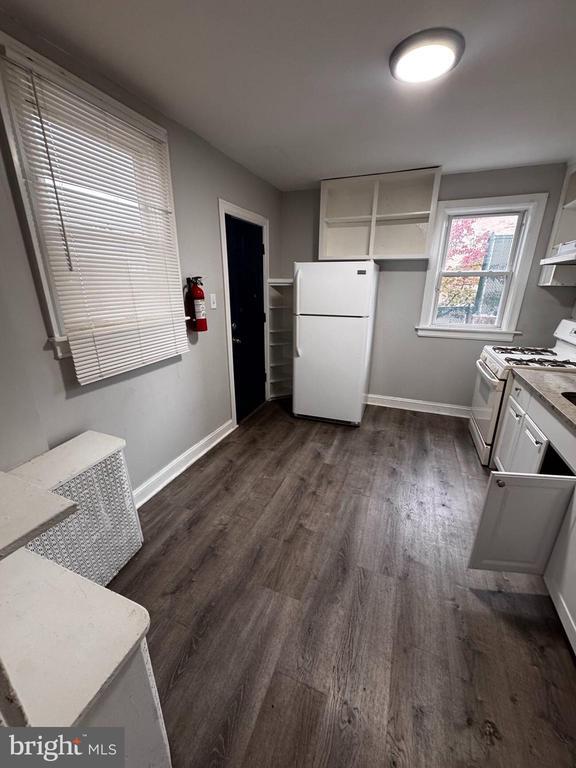 Building Photo - 17 Bellevue Terrace