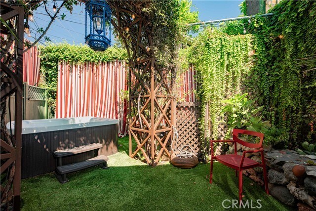 Building Photo - 195 S Parkwood Ave