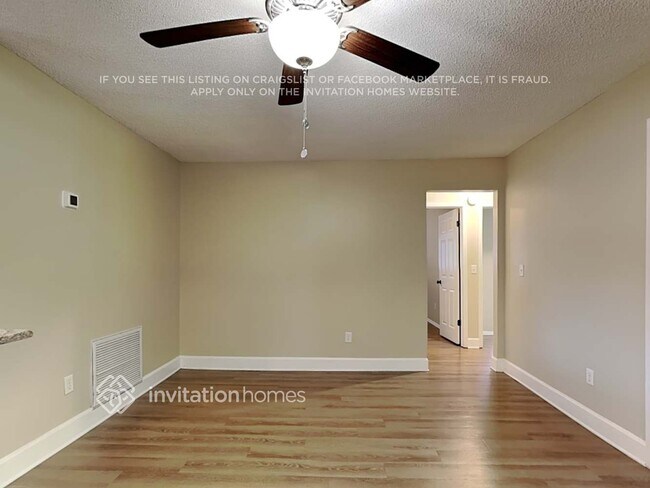 Building Photo - 760 Brookside Rd