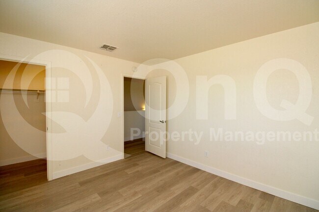 Building Photo - 1339 W Camino Mesa Sonorense