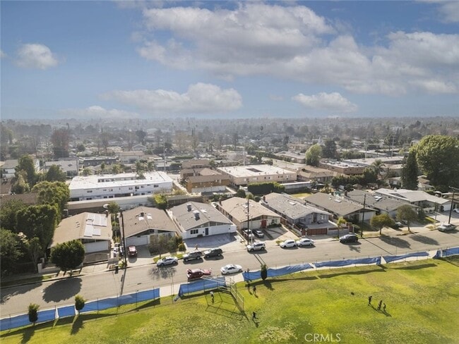 Building Photo - 13010 Hartland St