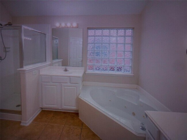 Building Photo - 13223 Haven Falls Ln